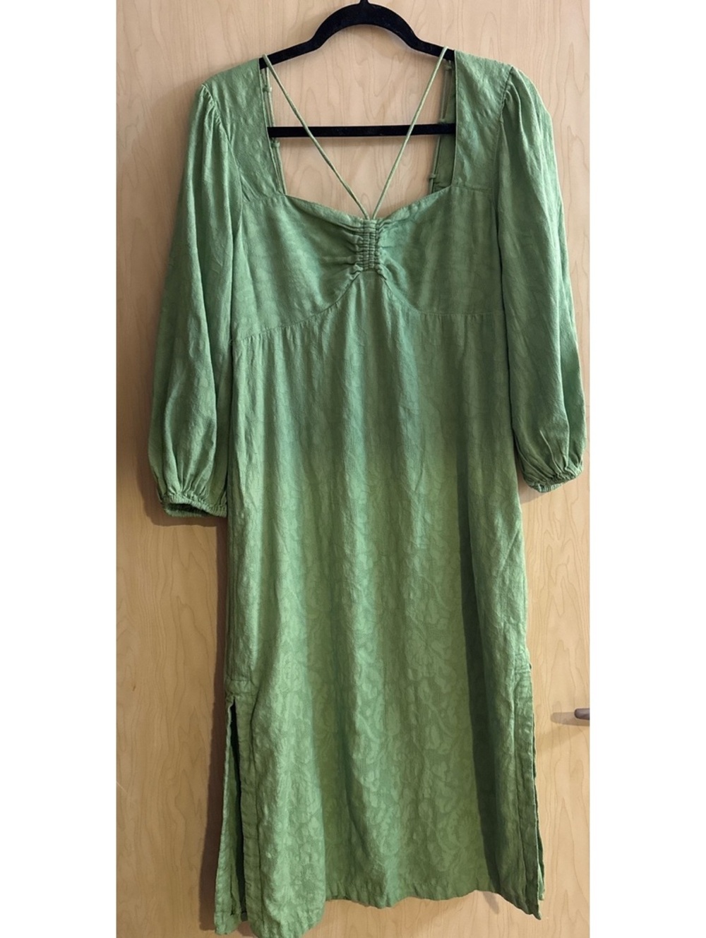Anthropologie Maeve Open Back Midi Dress green long sleeve size 6